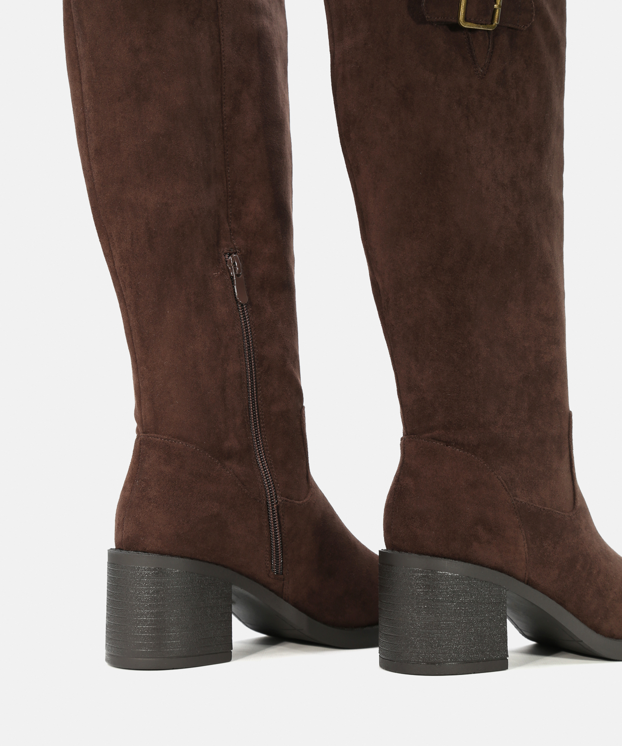 Botas altas castanhas salto fivela image number null